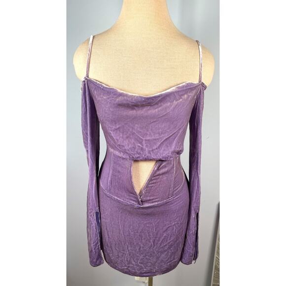 Kim Shui Off the Shoulder Velvet Cutout Mini Dress in Lilac Size Small - Picture 4 of 9